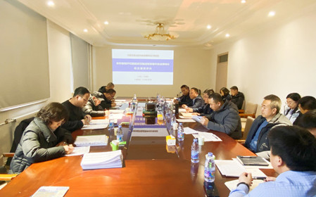 標題：開門紅！“農(nóng)作物秸稈切割揉碎壓制成型裝備科技成果轉化”項目順利通過綜合績效評價
瀏覽次數(shù)：1169
發(fā)表時間：2024-02-04