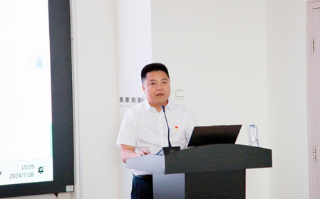 標(biāo)題：呼和浩特分院黨委委員、財(cái)務(wù)總監(jiān)賈永雙講授黨課
瀏覽次數(shù)：1191
發(fā)表時(shí)間：2024-07-26